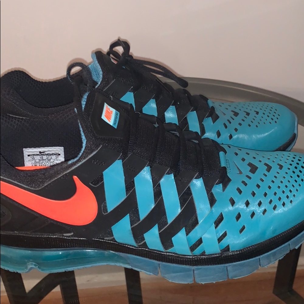 Nike fingertrap max